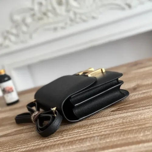 Replica Hermes AAA Quality Messenger Bags For Women #1392449 $96.00 USD for Wholesale