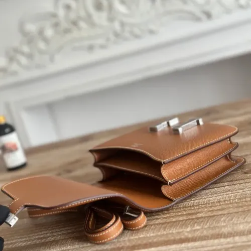 Replica Hermes AAA Quality Messenger Bags For Women #1392464 $88.00 USD for Wholesale