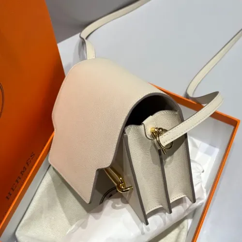 Replica Hermes AAA Quality Messenger Bags For Women #1392475 $98.00 USD for Wholesale