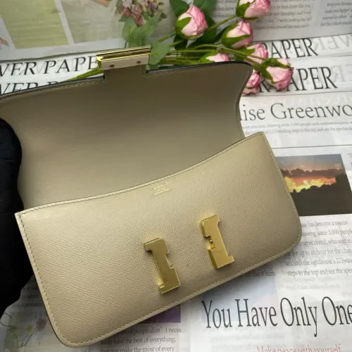 Replica Hermes AAA Quality Messenger Bags For Women #1392478 $98.00 USD for Wholesale