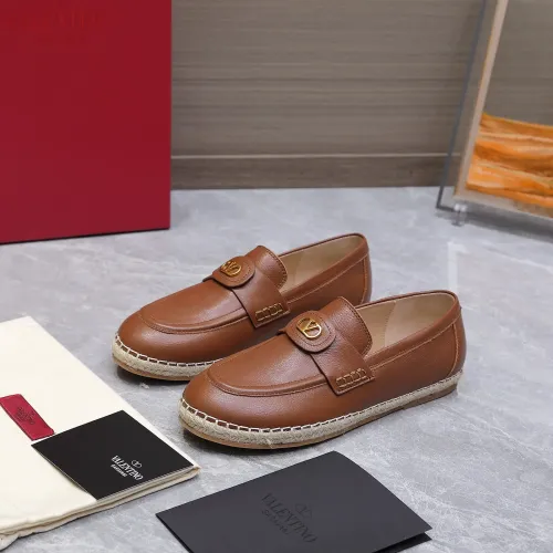 Wholesale Valentino Flat Shoes For Women #1392689 $108.00 USD, Wholesale Quality Replica Valentino Flat Shoes