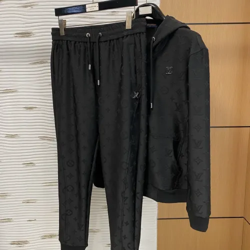 Replica Louis Vuitton LV Tracksuits Long Sleeved For Men #1393342 $92.00 USD for Wholesale
