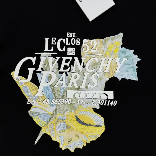 Replica Givenchy T-Shirts Short Sleeved For Unisex #1393602 $72.00 USD for Wholesale