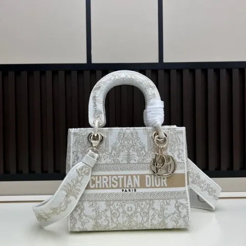 Wholesale Christian Dior AAA Quality Handbags For Women #1393620 $112.00 USD, Wholesale Quality Replica Christian Dior AAA Quality Handbags