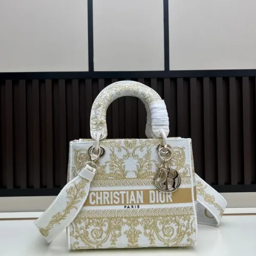 Wholesale Christian Dior AAA Quality Handbags For Women #1393621 $112.00 USD, Wholesale Quality Replica Christian Dior AAA Quality Handbags