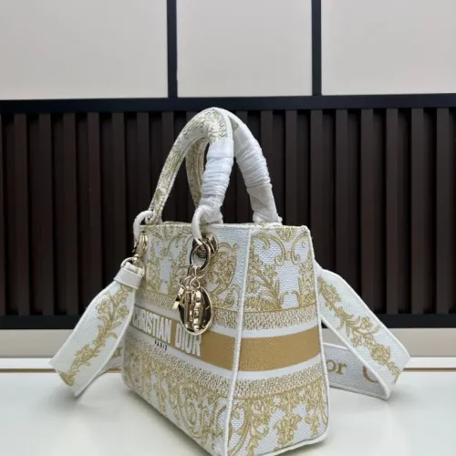 Replica Christian Dior AAA Quality Handbags For Women #1393621 $112.00 USD for Wholesale