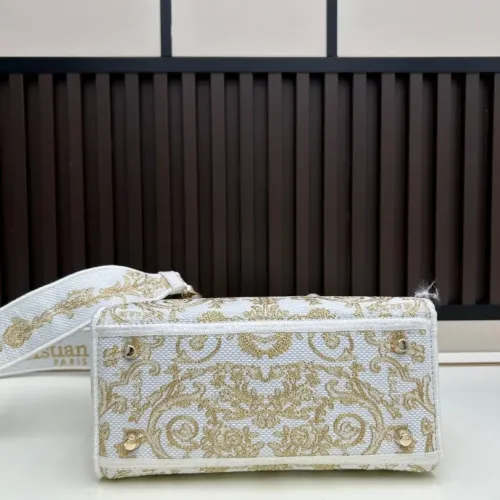 Replica Christian Dior AAA Quality Handbags For Women #1393621 $112.00 USD for Wholesale