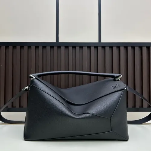Wholesale LOEWE AAA Quality Messenger Bags For Women #1393628 $240.00 USD, Wholesale Quality Replica LOEWE AAA Quality Messenger Bags