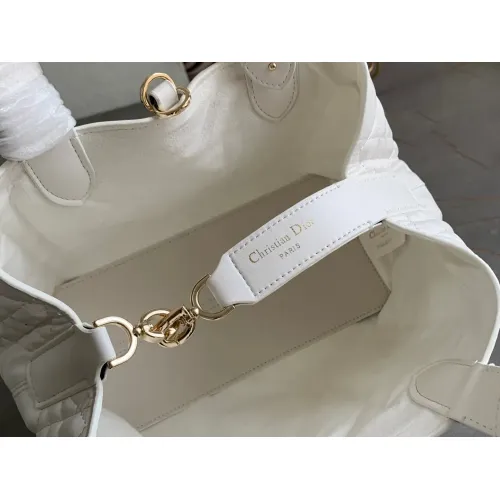 Replica Christian Dior AAA Quality Handbags For Women #1393721 $100.00 USD for Wholesale