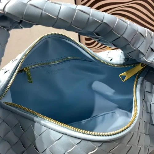 Replica Bottega Veneta BV AAA Quality Handbags For Women #1393730 $115.00 USD for Wholesale