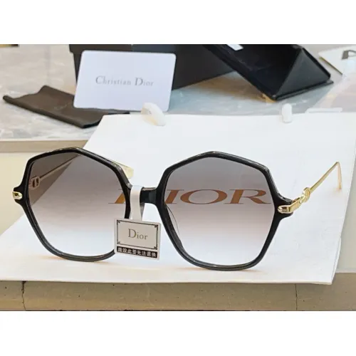 Wholesale Christian Dior AAA Quality Sunglasses #1394604 $45.00 USD, Wholesale Quality Replica Christian Dior AAA Quality Sunglasses