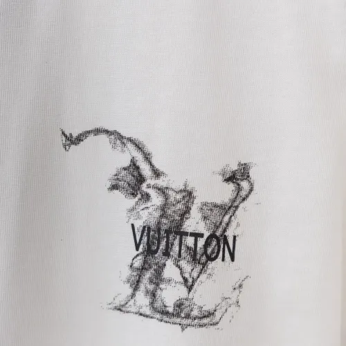 Replica Louis Vuitton LV T-Shirts Short Sleeved For Men #1395897 $36.00 USD for Wholesale