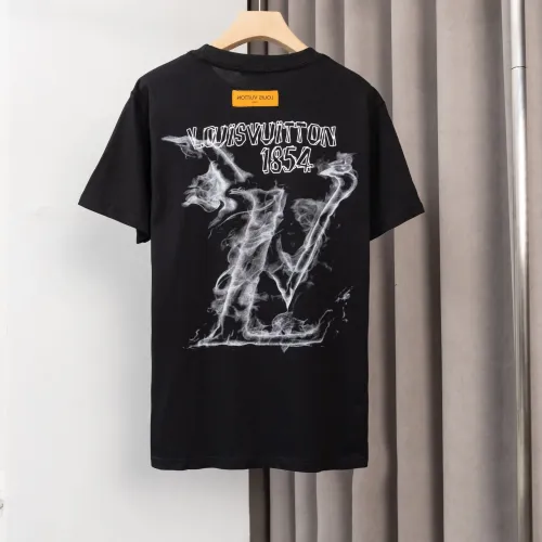 Wholesale Louis Vuitton LV T-Shirts Short Sleeved For Men #1395898 $36.00 USD, Wholesale Quality Replica Louis Vuitton LV T-Shirts
