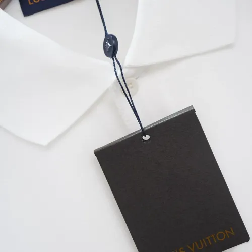Replica Louis Vuitton LV T-Shirts Short Sleeved For Men #1396197 $40.00 USD for Wholesale