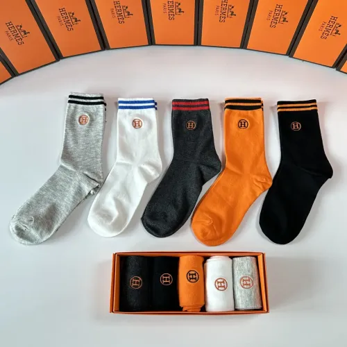 Wholesale Hermes Socks #1396426 $32.00 USD, Wholesale Quality Replica Hermes Socks