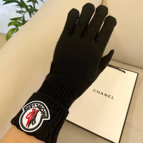 Replica Moncler Gloves #1396682 $38.00 USD for Wholesale