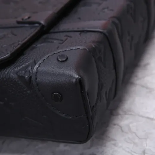 Replica Louis Vuitton AAA Man Messenger Bags #1397416 $182.00 USD for Wholesale