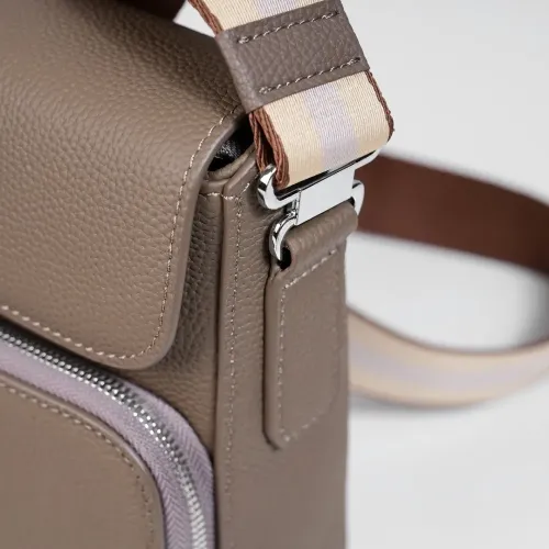 Replica Hermes AAA Man Messenger Bags #1398122 $108.00 USD for Wholesale