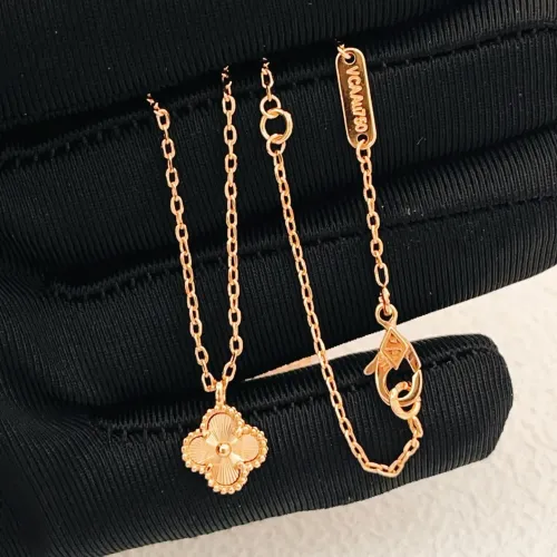 Wholesale Van Cleef &amp; Arpels Necklaces For Women #1398304 $27.00 USD, Wholesale Quality Replica Van Cleef &amp; Arpels Necklaces