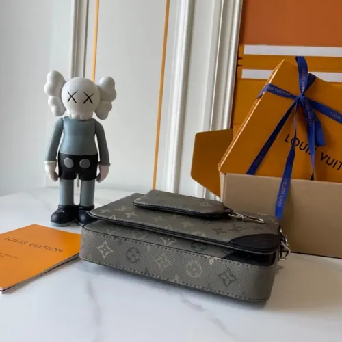 Replica Louis Vuitton AAA Quality Messenger Bags For Unisex #1398428 $68.00 USD for Wholesale