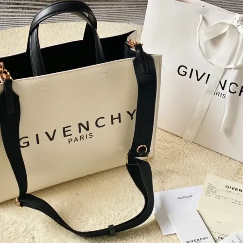 Wholesale Givenchy AAA Quality Handbags For Women #1399006 $222.00 USD, Wholesale Quality Replica Givenchy AAA Quality Handbags