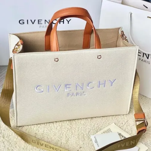 Wholesale Givenchy AAA Quality Handbags For Women #1399008 $222.00 USD, Wholesale Quality Replica Givenchy AAA Quality Handbags