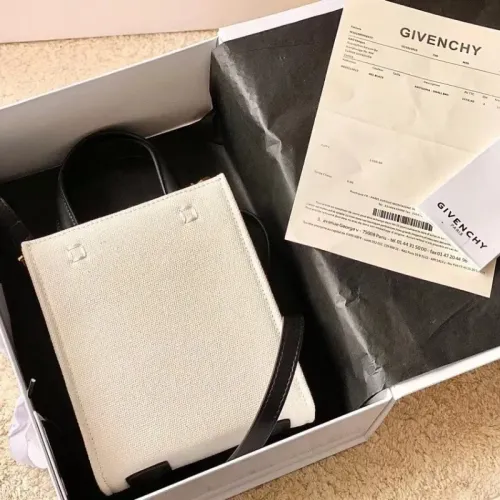 Replica Givenchy AAA Quality Handbags For Women #1399012 $140.00 USD for Wholesale