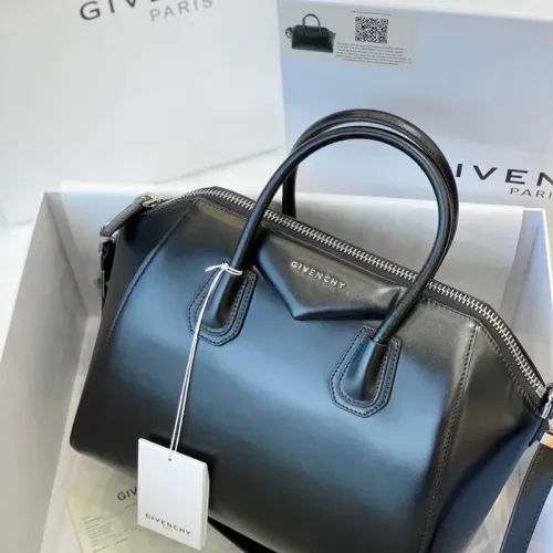 Wholesale Givenchy AAA Quality Handbags For Women #1399020 $182.00 USD, Wholesale Quality Replica Givenchy AAA Quality Handbags