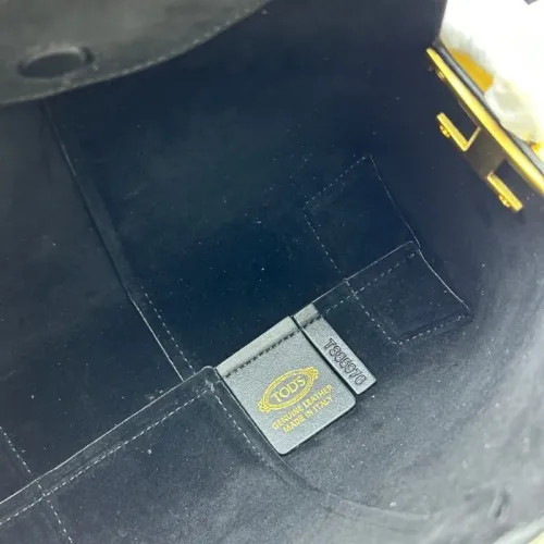 Replica TOD'S AAA Quality Messenger Bags For Women #1399044 $105.00 USD for Wholesale