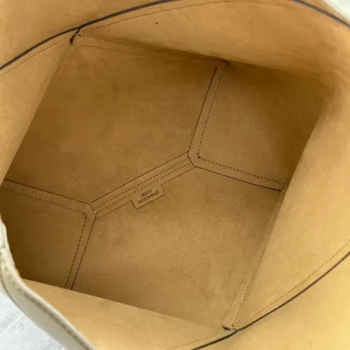 Replica LOEWE AAA Quality Shoulder Bags For Women #1399063 $158.00 USD for Wholesale