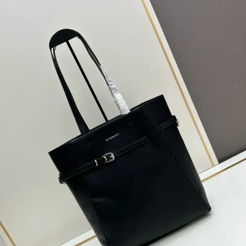 Wholesale Givenchy AAA Quality Shoulder Bags For Women #1399132 $96.00 USD, Wholesale Quality Replica Givenchy AAA Quality Shoulder Bags