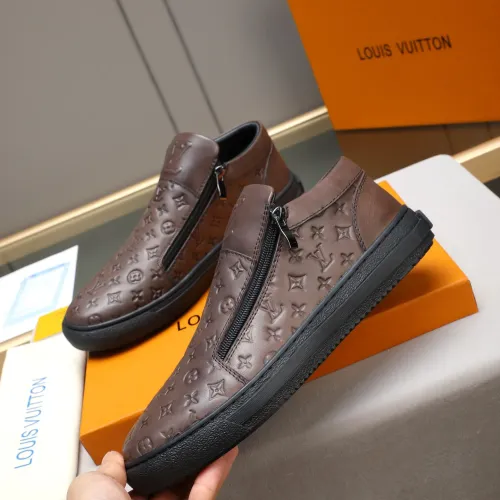 Replica Louis Vuitton Casual Shoes For Men #1400197 $82.00 USD for Wholesale