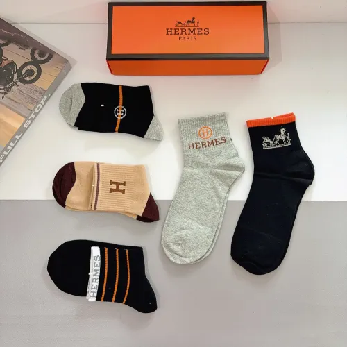 Replica Hermes Socks #1401191 $27.00 USD for Wholesale