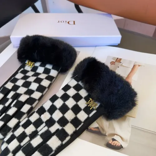 Replica Christian Dior Gloves For Women #1401904 $38.00 USD for Wholesale
