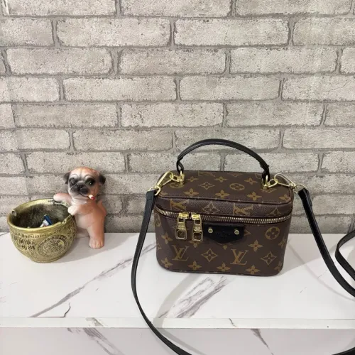 Wholesale Louis Vuitton Messenger Bags For Women #1402068 $38.00 USD, Wholesale Quality Replica Louis Vuitton Messenger Bags