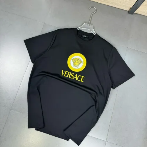 Wholesale Versace T-Shirts Short Sleeved For Unisex #1402147 $32.00 USD, Wholesale Quality Replica Versace T-Shirts