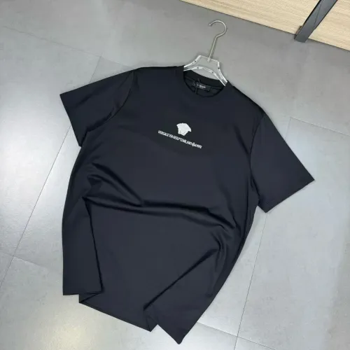 Wholesale Versace T-Shirts Short Sleeved For Unisex #1402229 $32.00 USD, Wholesale Quality Replica Versace T-Shirts