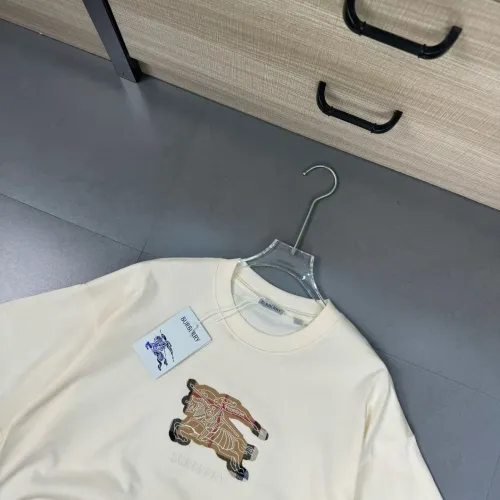 Replica Burberry T-Shirts Short Sleeved For Unisex #1402234 $32.00 USD for Wholesale