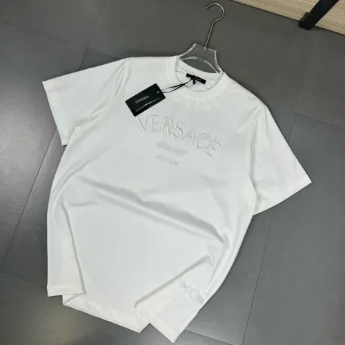 Wholesale Versace T-Shirts Short Sleeved For Unisex #1402268 $32.00 USD, Wholesale Quality Replica Versace T-Shirts