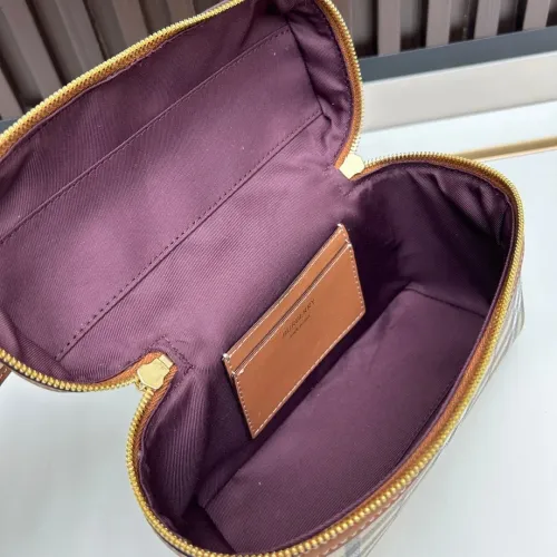 Replica Burberry AAA Quality Messenger Bags For Women #1403906 $98.00 USD for Wholesale