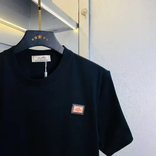 Replica Hermes T-Shirts Short Sleeved For Unisex #1403922 $27.00 USD for Wholesale