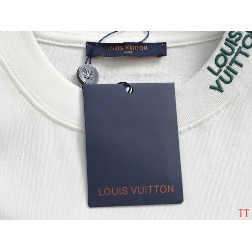 Replica Louis Vuitton LV T-Shirts Short Sleeved For Unisex #1404286 $42.00 USD for Wholesale