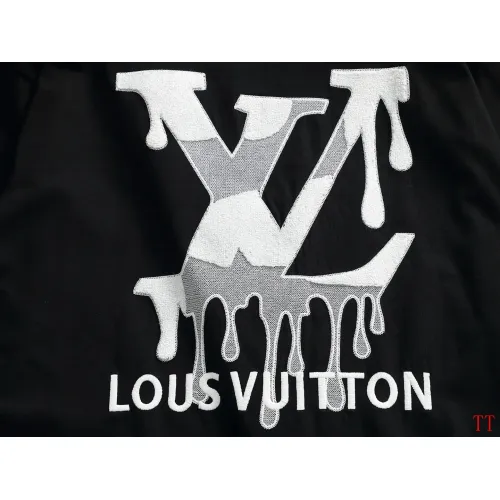 Replica Louis Vuitton LV T-Shirts Short Sleeved For Unisex #1404290 $48.00 USD for Wholesale