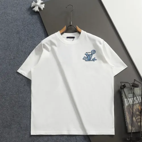 Replica Louis Vuitton LV T-Shirts Short Sleeved For Unisex #1404293 $48.00 USD for Wholesale