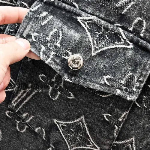 Replica Louis Vuitton LV Tracksuits Short Sleeved For Men #1404306 $82.00 USD for Wholesale