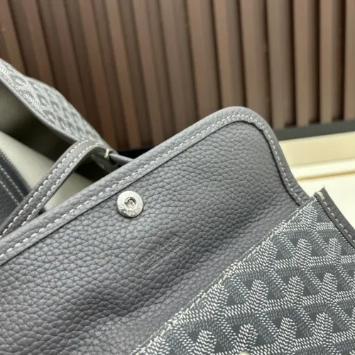 Replica Goyard AAA Quality Shoulder Bags For Women #1404558 $205.00 USD for Wholesale