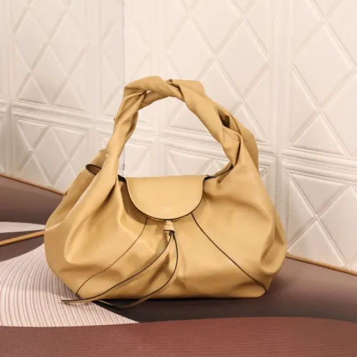 Wholesale Fendi AAA Quality Handbags For Women #1404617 $122.00 USD, Wholesale Quality Replica Fendi AAA Quality Handbags