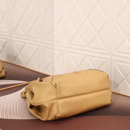 Replica Fendi AAA Quality Handbags For Women #1404617 $122.00 USD for Wholesale