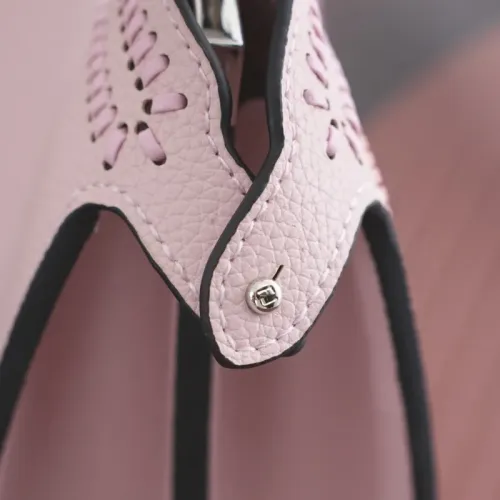 Replica Fendi AAA Quality Messenger Bags For Women #1404727 $125.00 USD for Wholesale