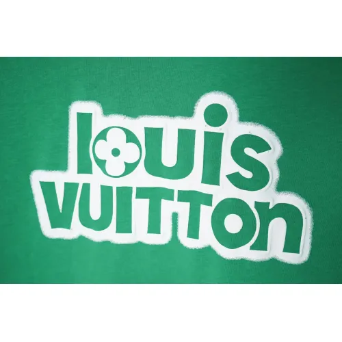 Replica Louis Vuitton LV T-Shirts Short Sleeved For Unisex #1404823 $32.00 USD for Wholesale